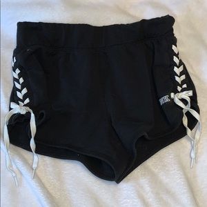 PINK tie up shorts! 🖤🤍